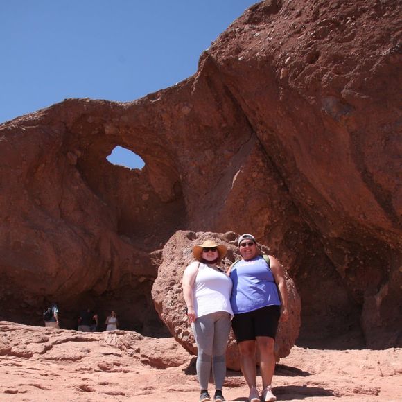 Meet your Posher, Shannon - Picture 1 of 1